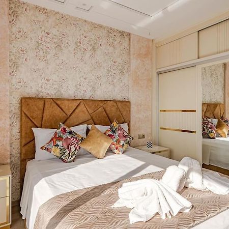 Royale Duplexe Pleine Centre Tanger Apartment Exterior photo