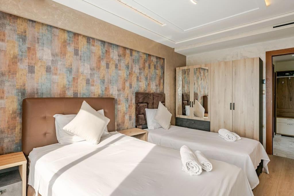 Royale Duplexe Pleine Centre Tanger Apartment Exterior photo