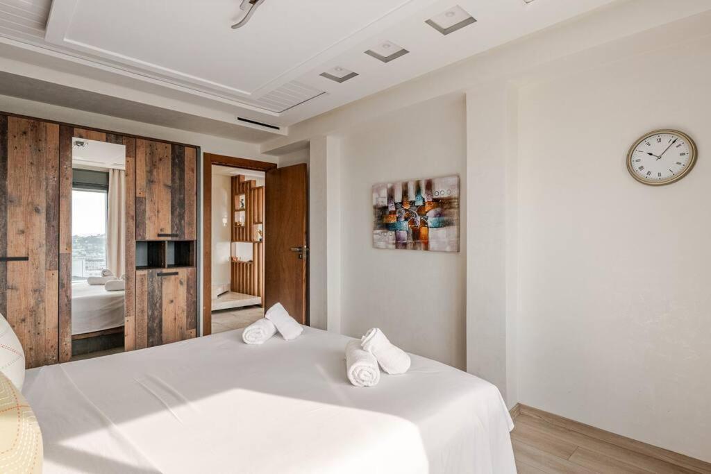 Royale Duplexe Pleine Centre Tanger Apartment Exterior photo