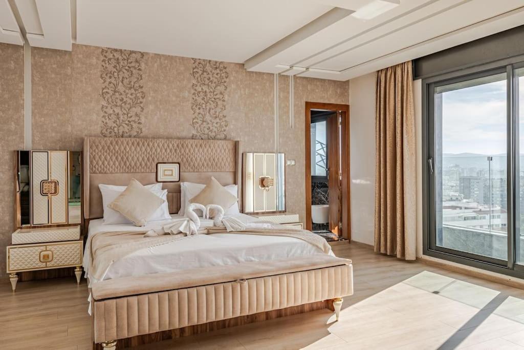 Royale Duplexe Pleine Centre Tanger Apartment Exterior photo